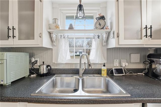 2916 S Northern Boulevard, Independence, MO 64052