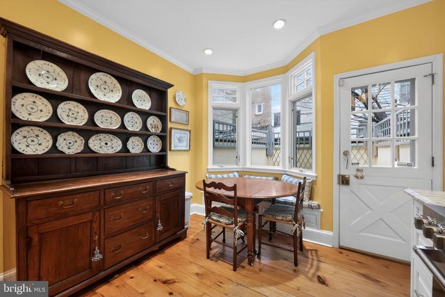 422 S CAMAC ST, Philadelphia, PA 19147