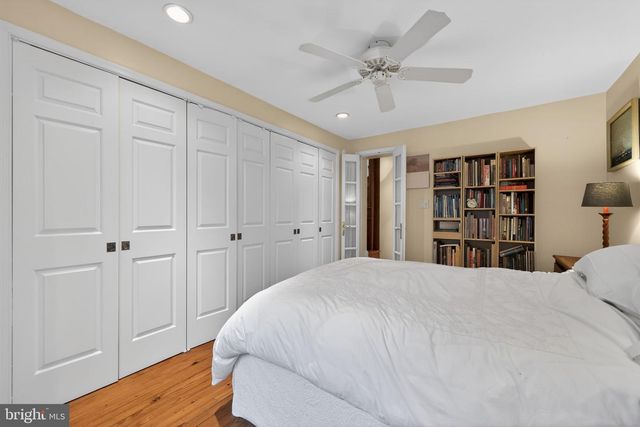 422 S CAMAC ST, Philadelphia, PA 19147