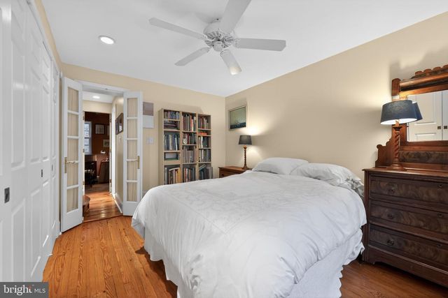 422 S CAMAC ST, Philadelphia, PA 19147