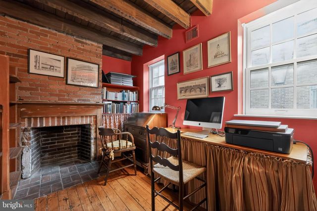 422 S CAMAC ST, Philadelphia, PA 19147