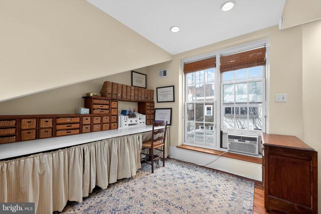 422 S CAMAC ST, Philadelphia, PA 19147