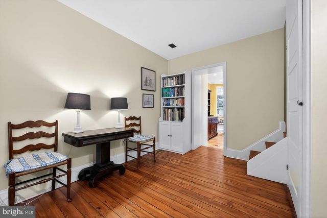 422 S CAMAC ST, Philadelphia, PA 19147