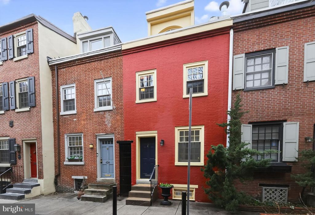 422 S CAMAC ST, Philadelphia, PA 19147