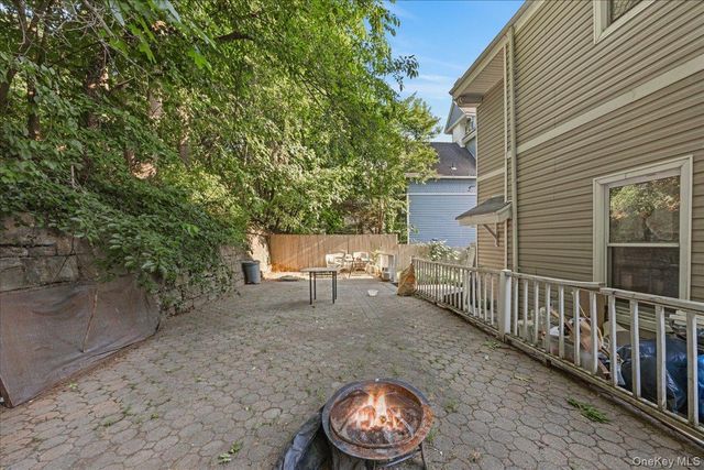 512 Warburton Avenue, Yonkers, NY 10701