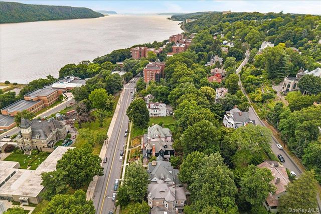 512 Warburton Avenue, Yonkers, NY 10701
