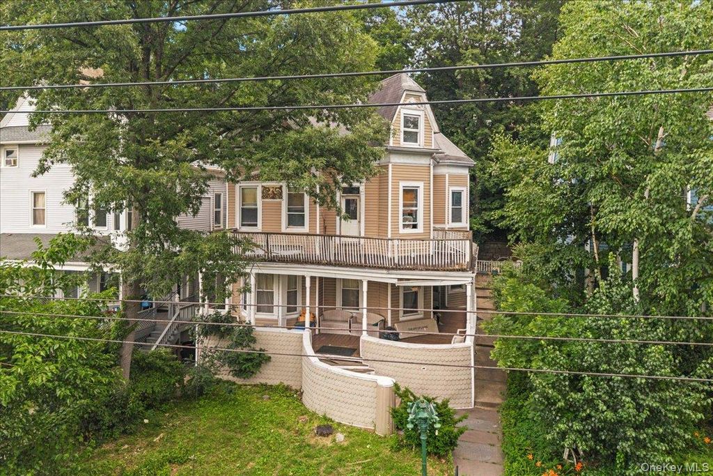 512 Warburton Avenue, Yonkers, NY 10701