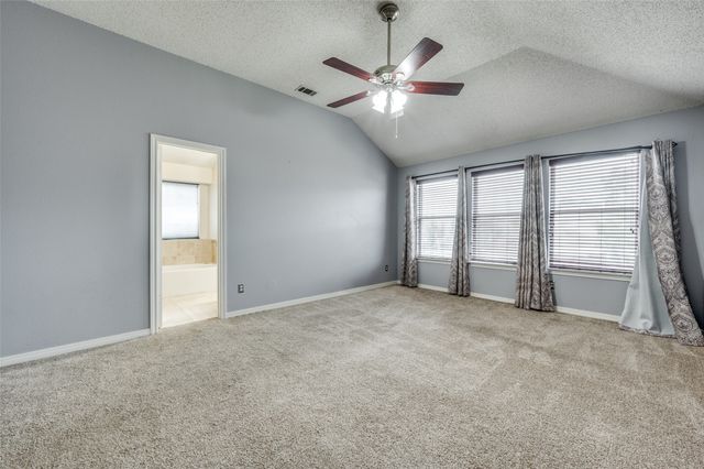 804 Santa fe Trail, Irving, TX 75063