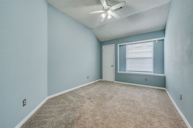 804 Santa fe Trail, Irving, TX 75063