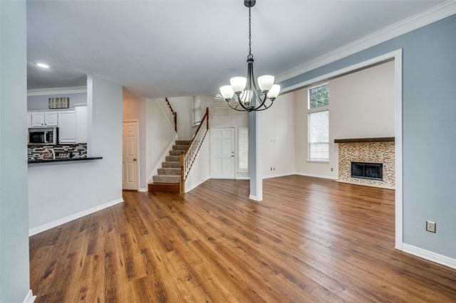 804 Santa fe Trail, Irving, TX 75063