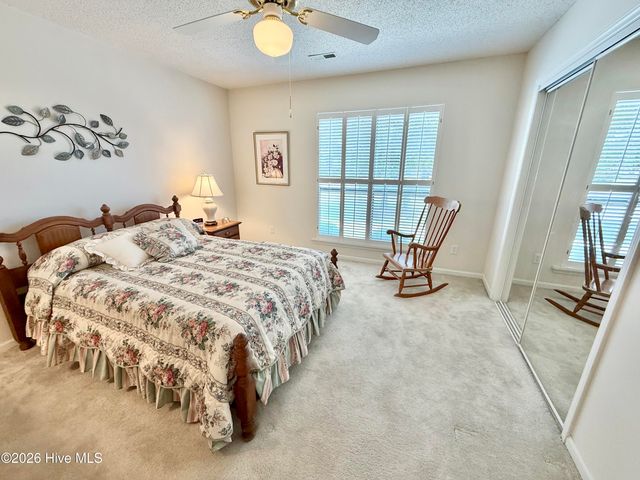 3156 Fox Run Drive, Kinston, NC 28504
