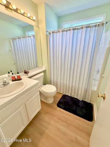 3156 Fox Run Drive, Kinston, NC 28504