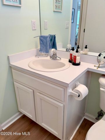 3156 Fox Run Drive, Kinston, NC 28504