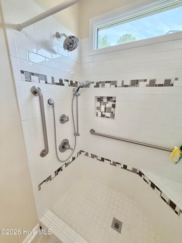 3156 Fox Run Drive, Kinston, NC 28504