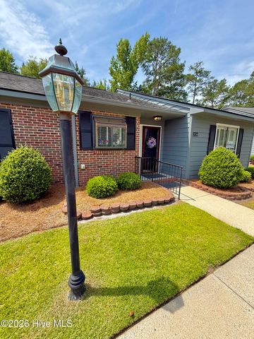 3156 Fox Run Drive, Kinston, NC 28504