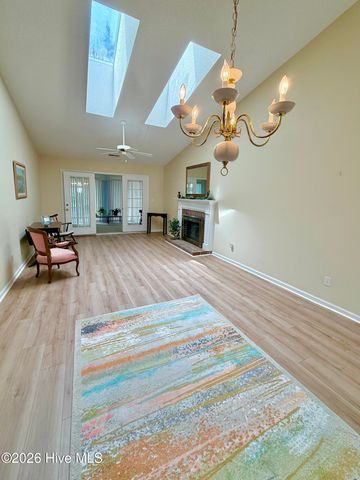 3156 Fox Run Drive, Kinston, NC 28504