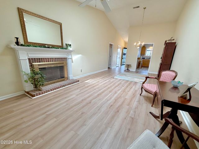 3156 Fox Run Drive, Kinston, NC 28504