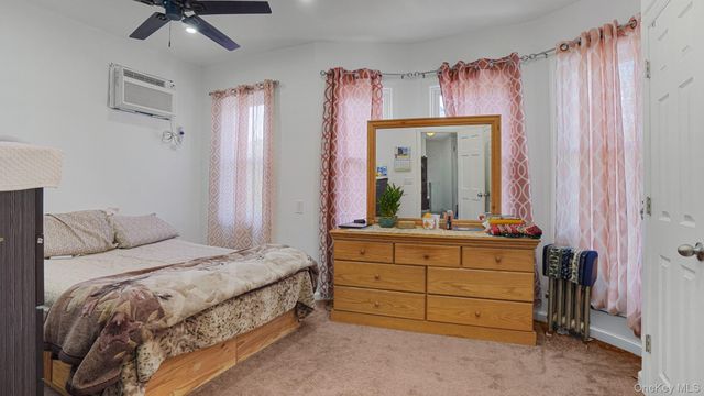 102-12 85th Road, Richmond Hill, NY 11418