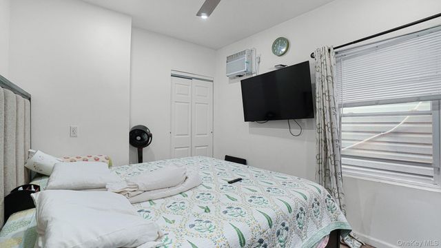 102-12 85th Road, Richmond Hill, NY 11418