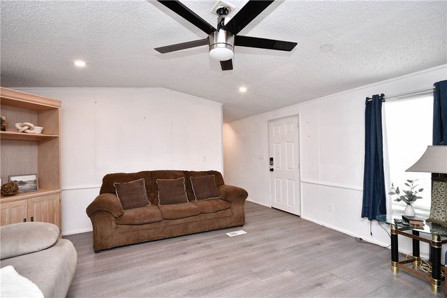 225 S Cedar Ridge, Anderson, SC 29621