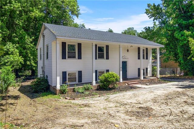 414 Stacy Weaver Drive, Fayetteville, NC 28311