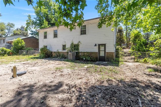 414 Stacy Weaver Drive, Fayetteville, NC 28311