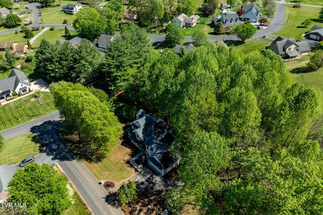 101 Knobb Hill Road, Johnson City, TN 37601