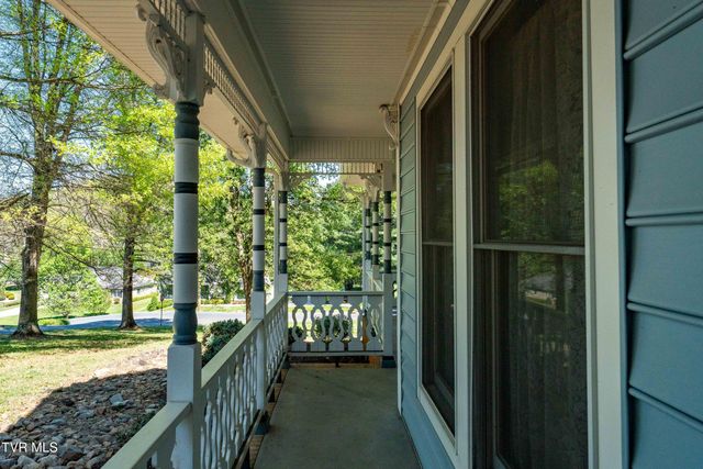 101 Knobb Hill Road, Johnson City, TN 37601