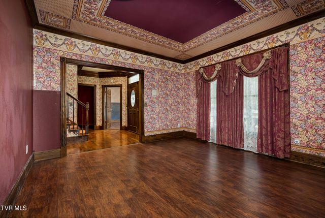 101 Knobb Hill Road, Johnson City, TN 37601