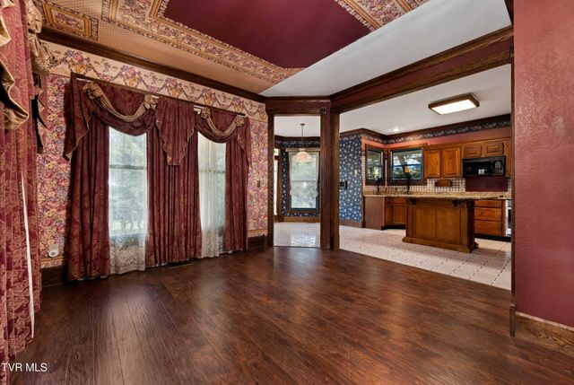 101 Knobb Hill Road, Johnson City, TN 37601