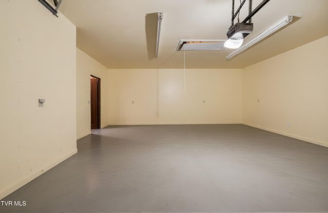 101 Knobb Hill Road, Johnson City, TN 37601