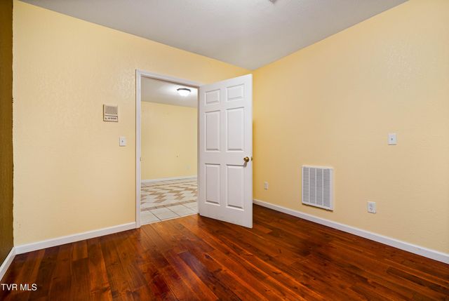 101 Knobb Hill Road, Johnson City, TN 37601