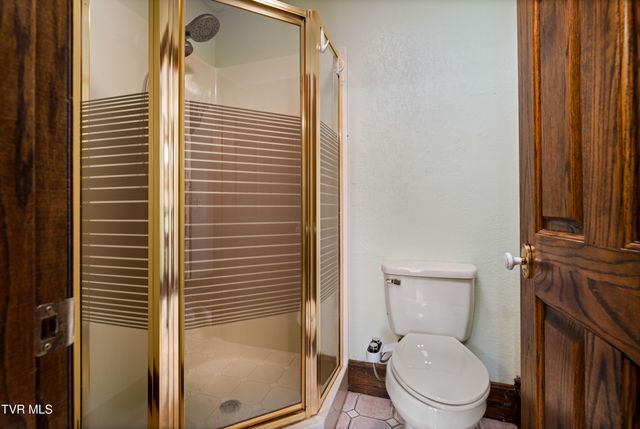 101 Knobb Hill Road, Johnson City, TN 37601