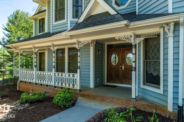 101 Knobb Hill Road, Johnson City, TN 37601