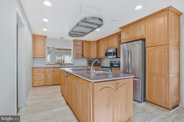 3263 STEPNEY ST, Edgewater, MD 21037