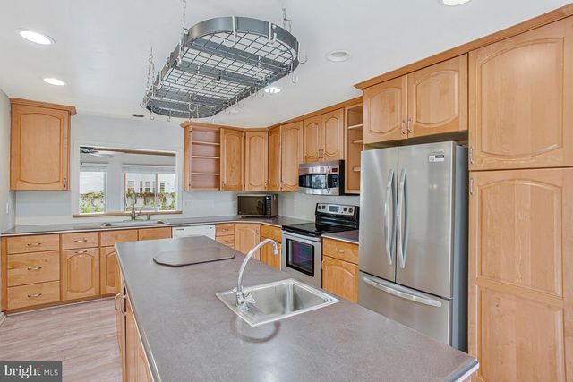 3263 STEPNEY ST, Edgewater, MD 21037