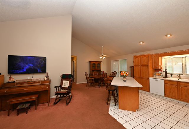213 S Park Drive, Monticello, IN 47960