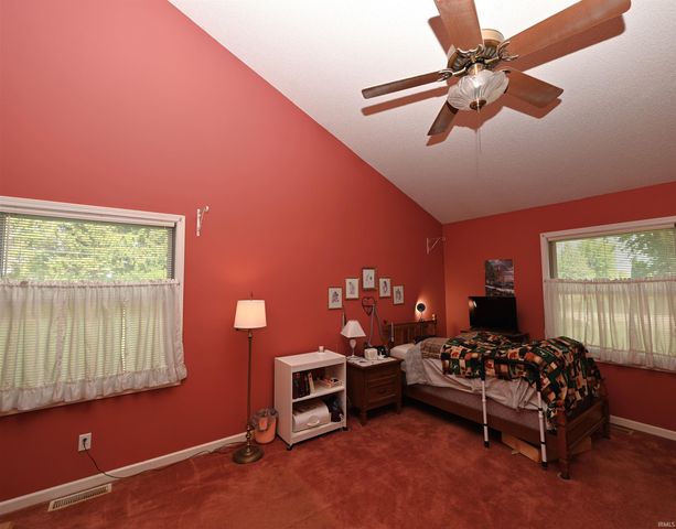 213 S Park Drive, Monticello, IN 47960