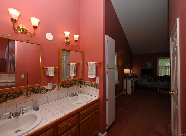 213 S Park Drive, Monticello, IN 47960