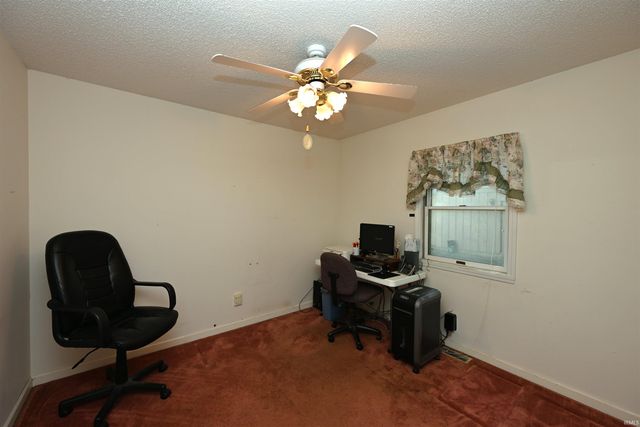 213 S Park Drive, Monticello, IN 47960