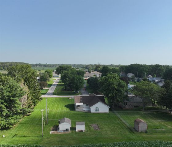213 S Park Drive, Monticello, IN 47960
