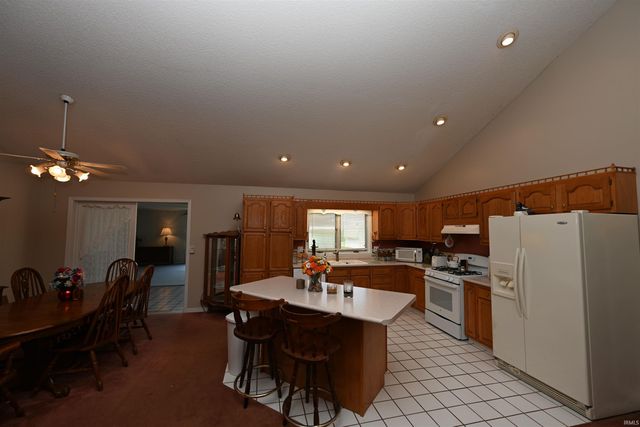 213 S Park Drive, Monticello, IN 47960