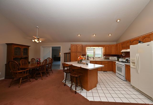 213 S Park Drive, Monticello, IN 47960