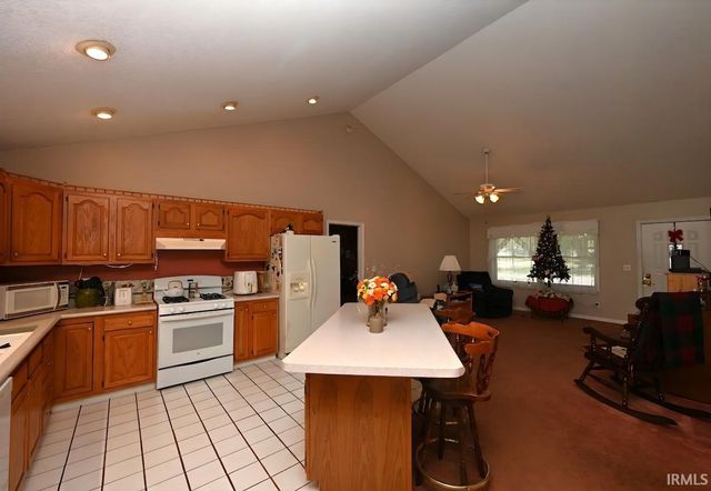 213 S Park Drive, Monticello, IN 47960