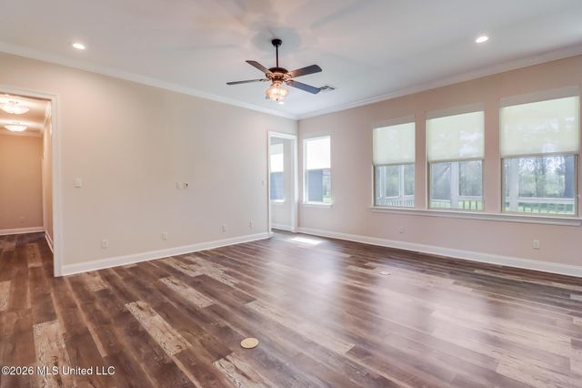 195 Pinecrest Drive, Poplarville, MS 39470