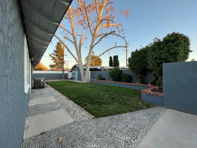 19954 Parthenia Street, Northridge, CA 91324