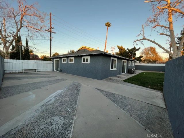 19954 Parthenia Street, Northridge, CA 91324