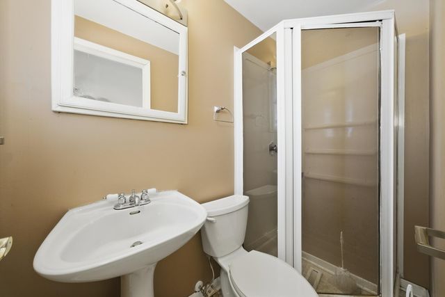 7635 S Oconto Avenue, Bridgeview, IL 60455