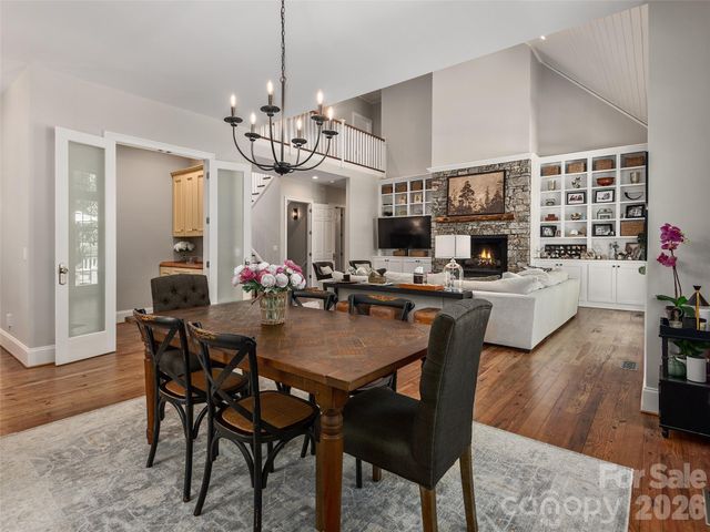 1910 Bearberry Lane, Asheville, NC 28803