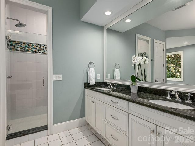 1910 Bearberry Lane, Asheville, NC 28803